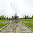 Đền Vạn Lộc và mộ Nguyễn Sư Hồi
