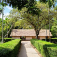Quê ngoại Bác