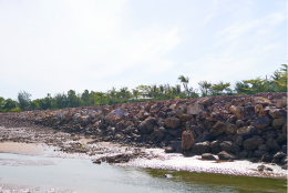 Bãi biển Cửa Hiền