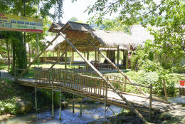 Cộng đồng bản Nưa, huyện Con Cuông và suối nước Mooc