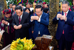 Lễ giỗ chủ tịch Hồ Chí Minh