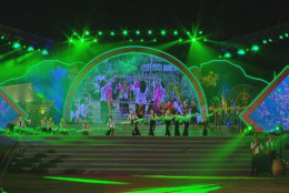 Đêm hội sắc xuân miền tây Nghệ An