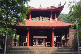 Đền Y Sơn
