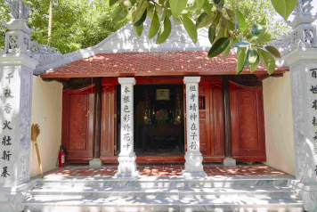 Mộ và đền thờ Đoàn Nhữ Hài