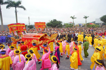 Lễ hội Đền Cửa