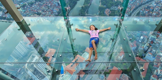 Đài Quan Sát Skywalk Lotte Center