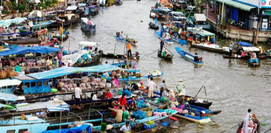 Chợ nổi Cà Mau