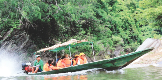 Bản Xiềng, Pha Lài, Sông Giăng