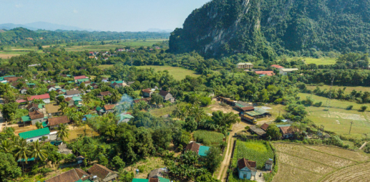 Thắm Nàng Màn