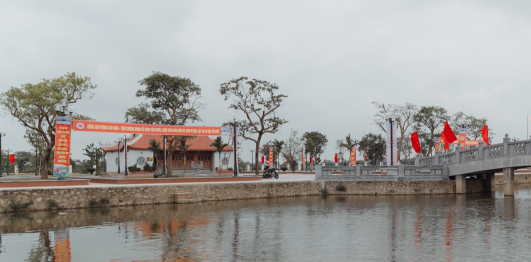 Khu lưu niệm đồng chí Phùng Chí Kiên