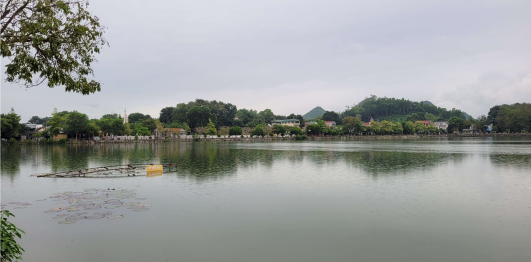 Hồ Thung Mây