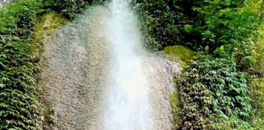 Thác Bản Bìa