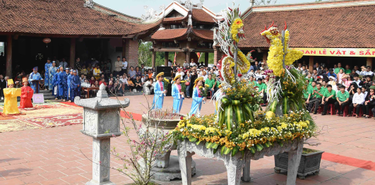 Lễ hội Đền Vua Hồ