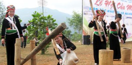 Lễ Pa Sưm của người Khơ Mú
