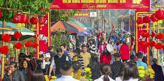 Lễ hội Đền Hoàng Mười