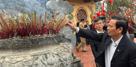 Lễ hội Đền Diên Cờ