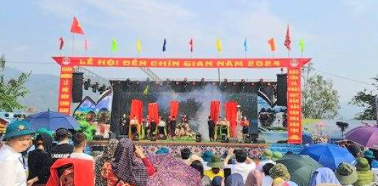 Lễ hội Đền Chín Gian