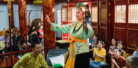 Lễ hội Đền Hồng Sơn