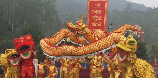 Lễ hội Đền Vua Mai