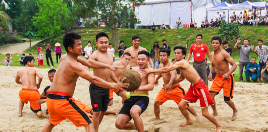 Lễ hội Đền Bạch Mã