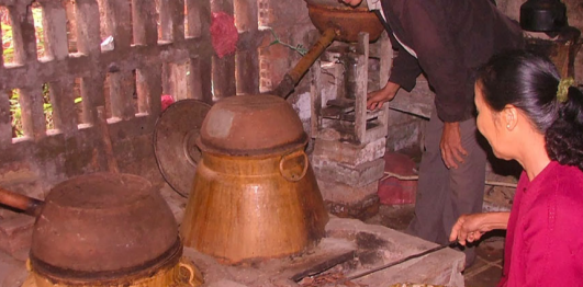 Làng nghề rượu Bàu Đá