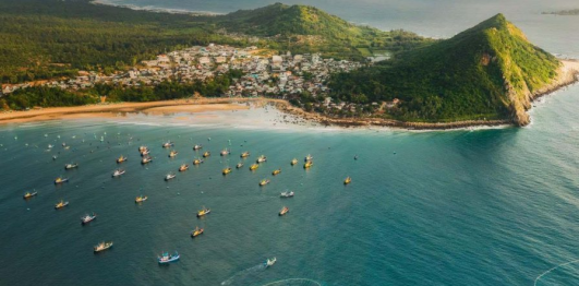 Bãi biển Tân Phụng