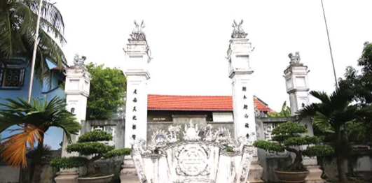 Mộ và nhà thờ Nguyễn Sư Mạnh