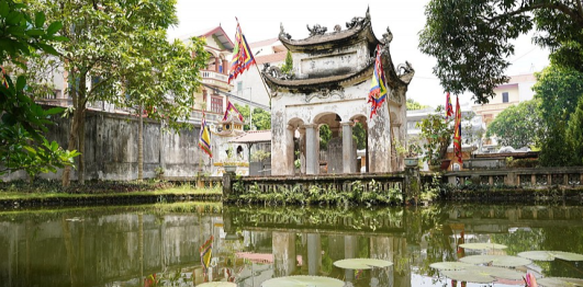 Đền Văn Hiến