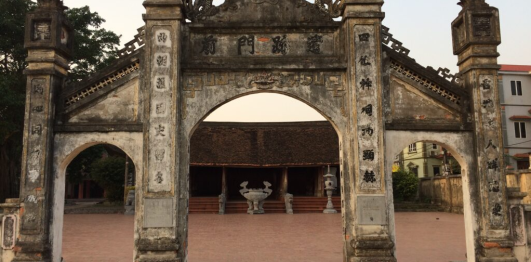 Đình Lỗ Khê, nhà thờ Ca Công