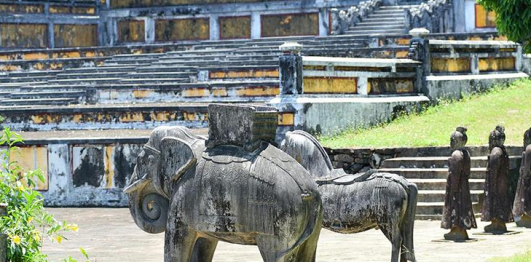 Lăng Gia Long 