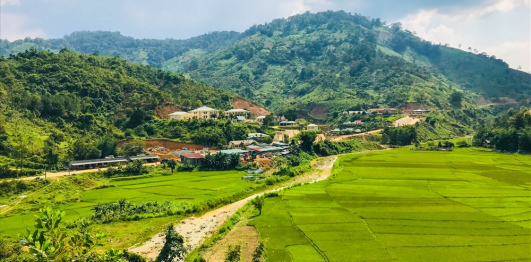 Ruộng bậc thang xã Axan