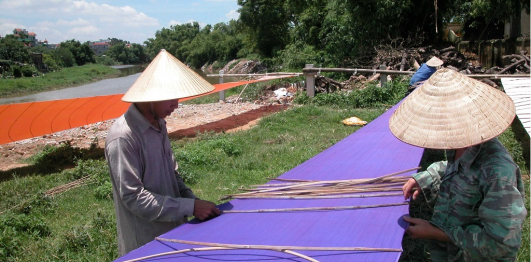 Làng lụa Duy Trinh