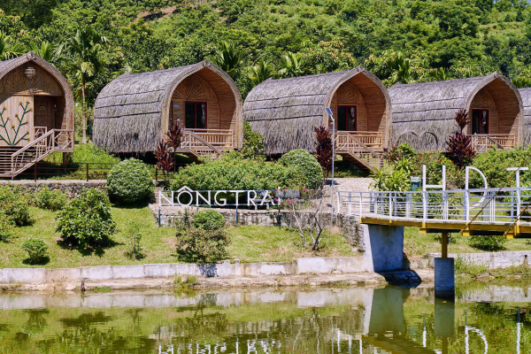 Trang trại sinh thái HDT