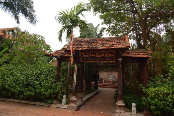 Làng Thêu Quất Động