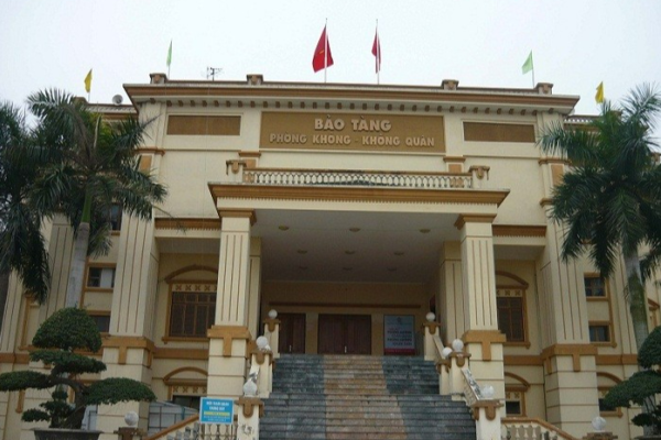 Bảo tàng Phòng không- Không quân