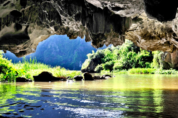 Tam Cốc - Bích Động