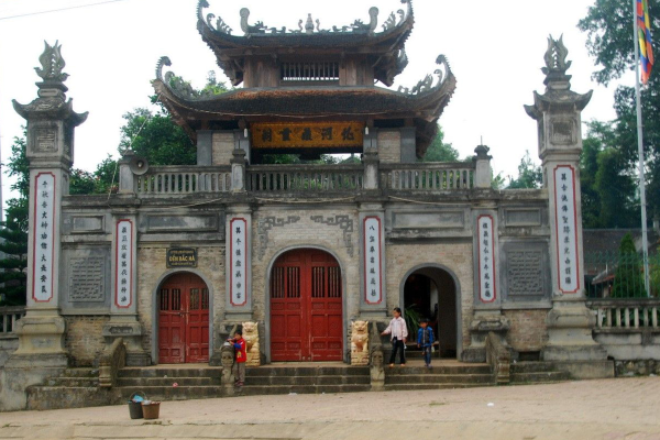 Đền Bắc Hà