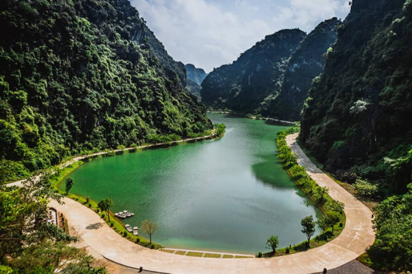 Động Am Tiên - Tuyệt Tình Cốc