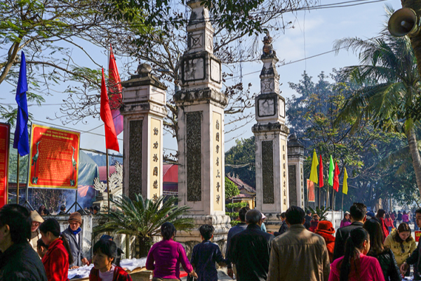 Đền Hoàng Mười