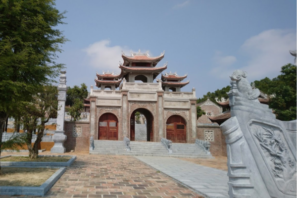 Đền Chung Sơn