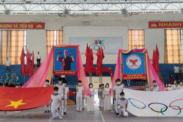 Đại hội thể dục thể thao cấp xã tại TP Vinh