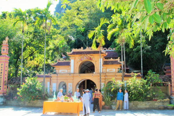 Đền Cửa Lũy