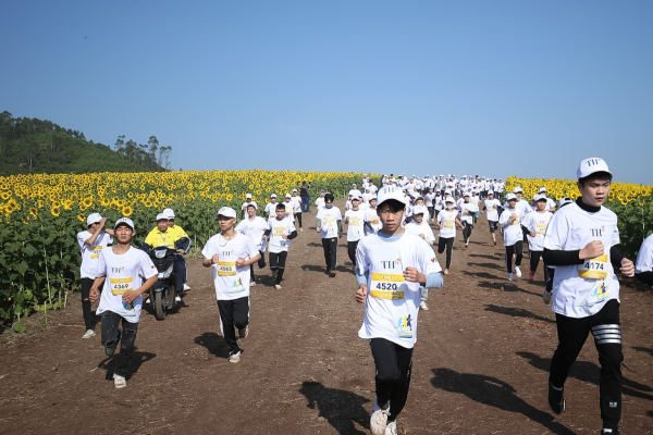Giải chạy dành cho học sinh, sinh viên “S-Race" Nghệ An