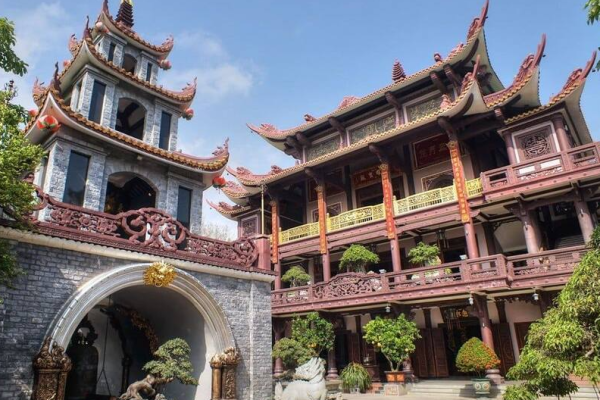 Chùa Long Khánh 