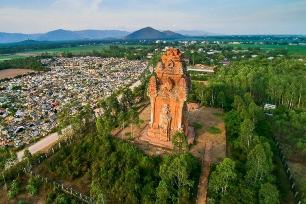 Tháp Cánh Tiên
