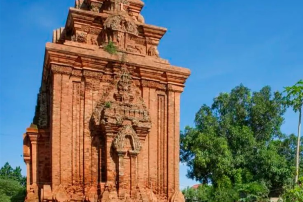 Tháp Bình Lâm