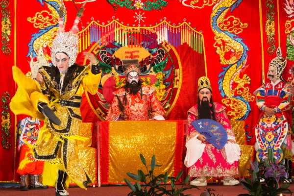 Nghệ thuật Tuồng (Hát Bội)