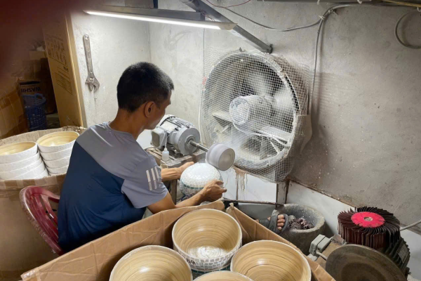 Làng nghề sơn khảm thôn Bối Khê