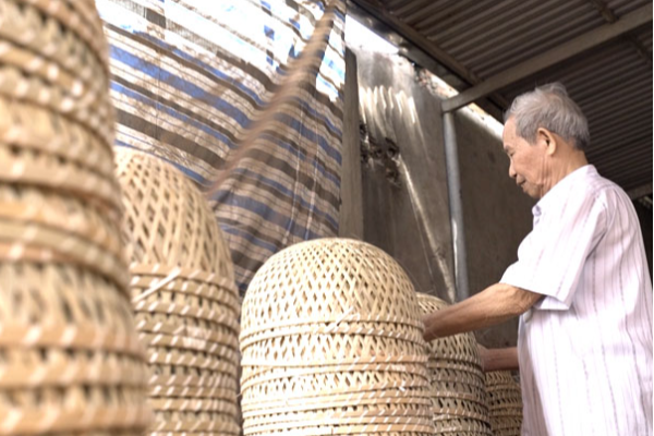 Làng nghề mây tre giang thôn Yên Kiện