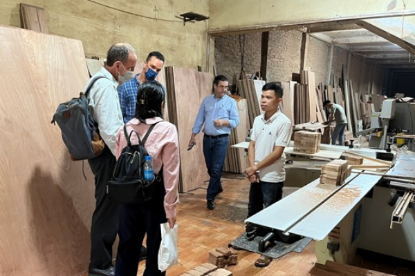 Làng nghề đồ mộc thôn Thượng Thôn
